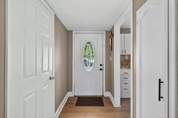 Stockton, CA 95207,302 Pomona AVE