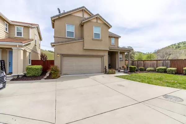 Patterson, CA 95363,9419 Vintner CIR