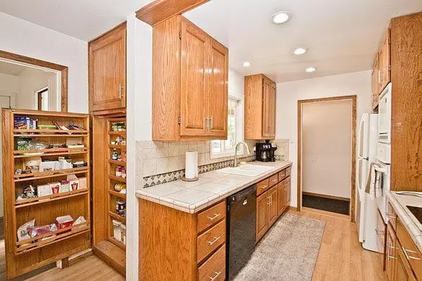 Fair Oaks, CA 95628,7004 Laurel Oak WAY