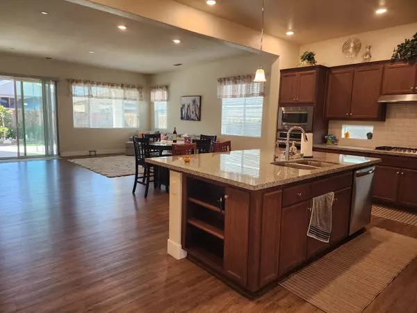 Manteca, CA 95336,1267 Laurel DR