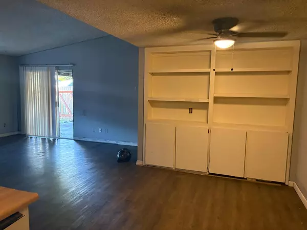 Sacramento, CA 95821,3023 E Olive Glen Court