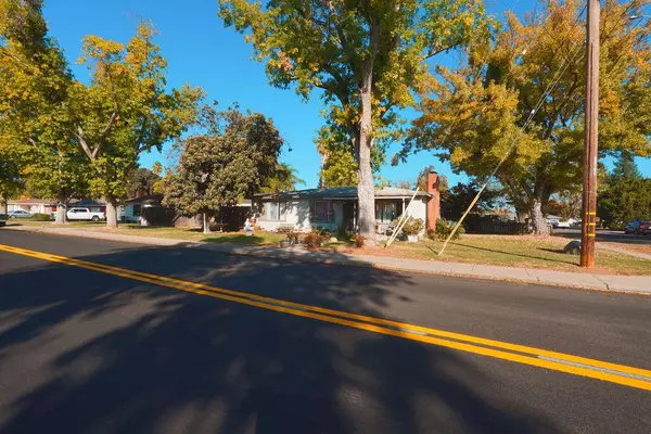 Modesto, CA 95350,927 E Fairmont AVE