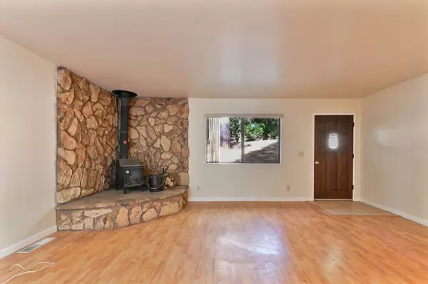 Pioneer, CA 95666,26974 Jacqueline DR