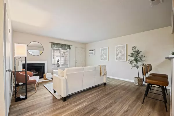 Lodi, CA 95240,1819 S Cherokee LN #67