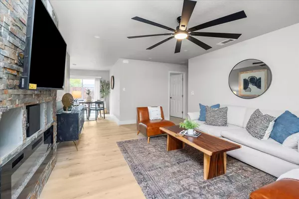 Orangevale, CA 95662,8114 N Dart WAY