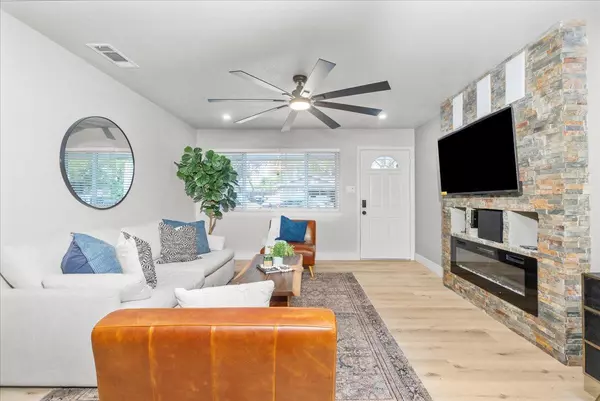 Orangevale, CA 95662,8114 N Dart WAY