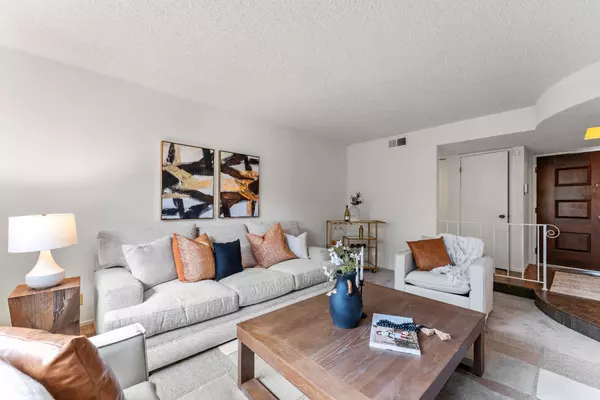 Fair Oaks, CA 95628,5242 Ridgedgate WAY