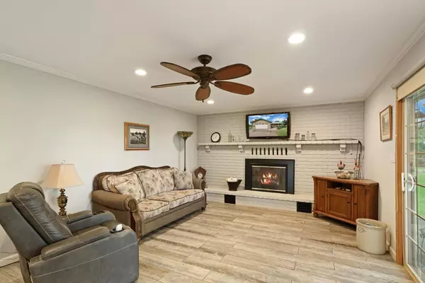 Acampo, CA 95220,9290 E Jahant RD