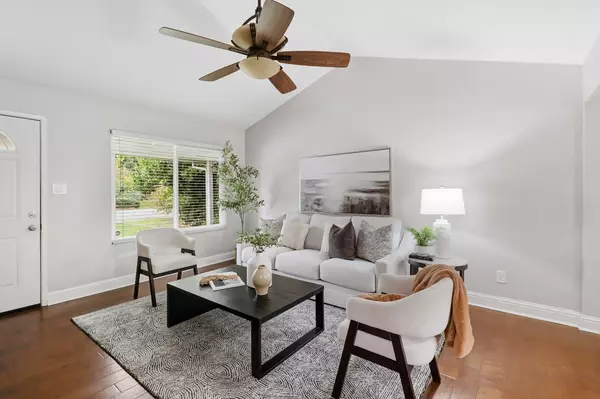 Sacramento, CA 95826,2615 Coho CT