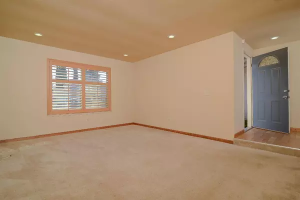 Sacramento, CA 95823,7346 Alcedo CIR