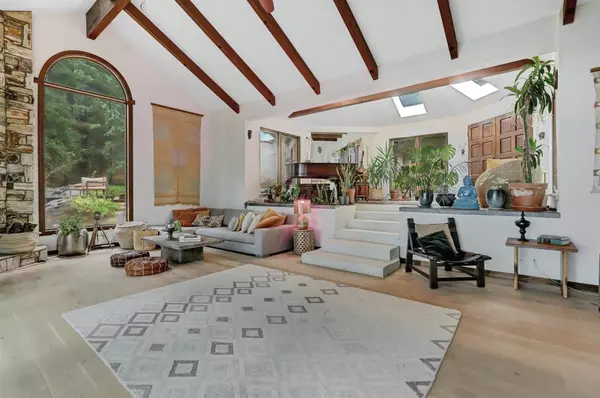 Nevada City, CA 95959,15258 Pasquale RD