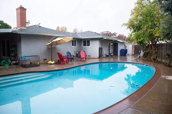 Modesto, CA 95350,1208 Bristol CT