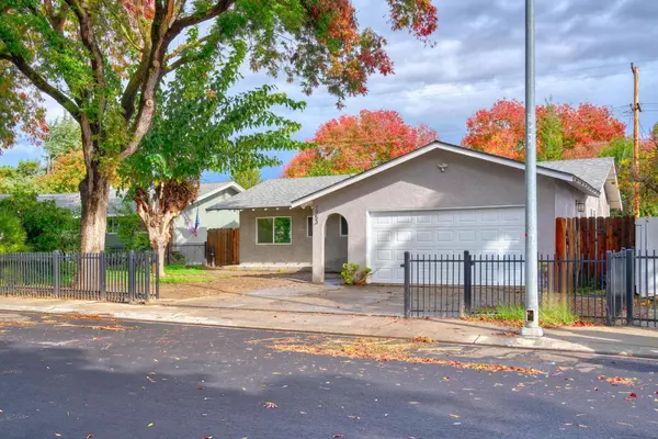 Modesto, CA 95350,1953 Debonaire DR