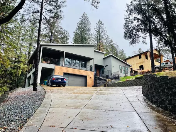 Cool, CA 95614,3087 Secret Lake TRL