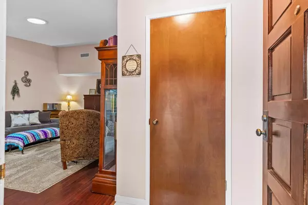 Citrus Heights, CA 95610,5523 Sequoia CIR