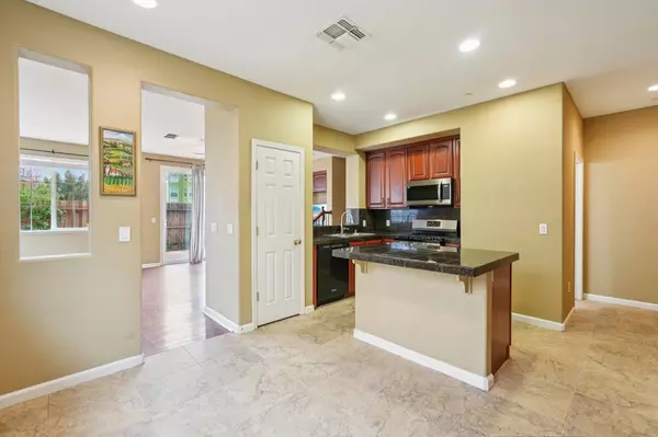 Folsom, CA 95630,3302 Ferry CIR