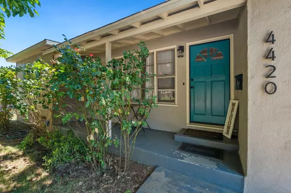 Sacramento, CA 95824,4420 37th AVE