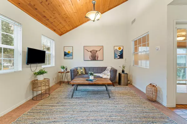 Placerville, CA 95667,1522 Jeffrey LN