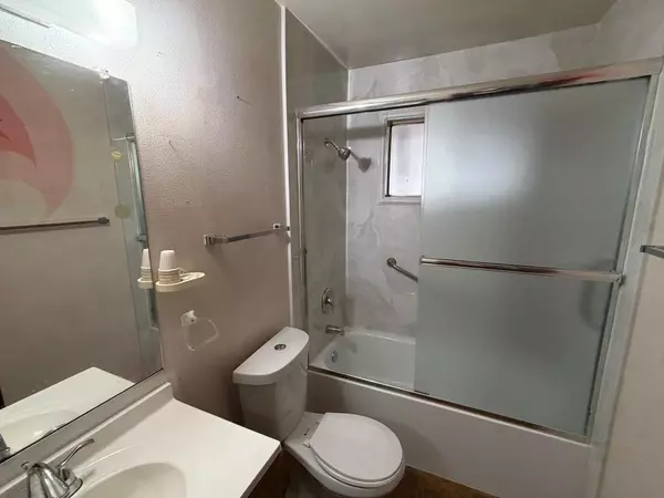 North Highlands, CA 95660,7360 Salazar DR