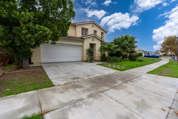 Los Banos, CA 93635,2325 S Creekside DR