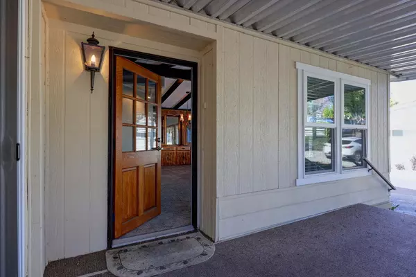 Auburn, CA 95603,12300 Pepperwood CIR