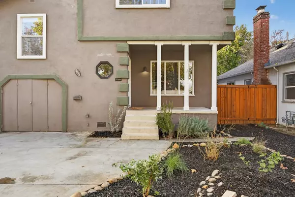 Sacramento, CA 95818,2612 28th ST