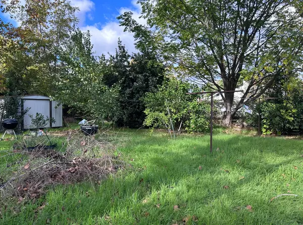 Sacramento, CA 95838,645 Lindsay AVE