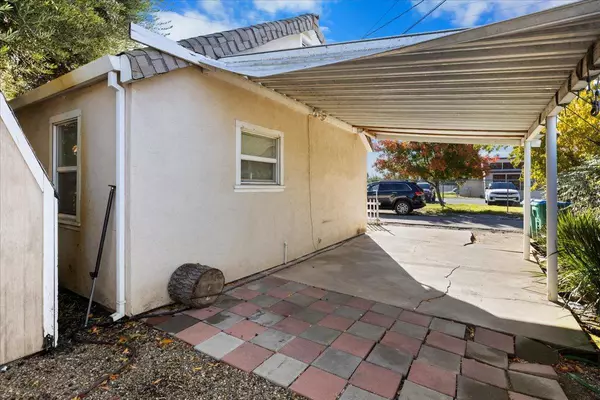 Lodi, CA 95240,405 S Pleasant AVE