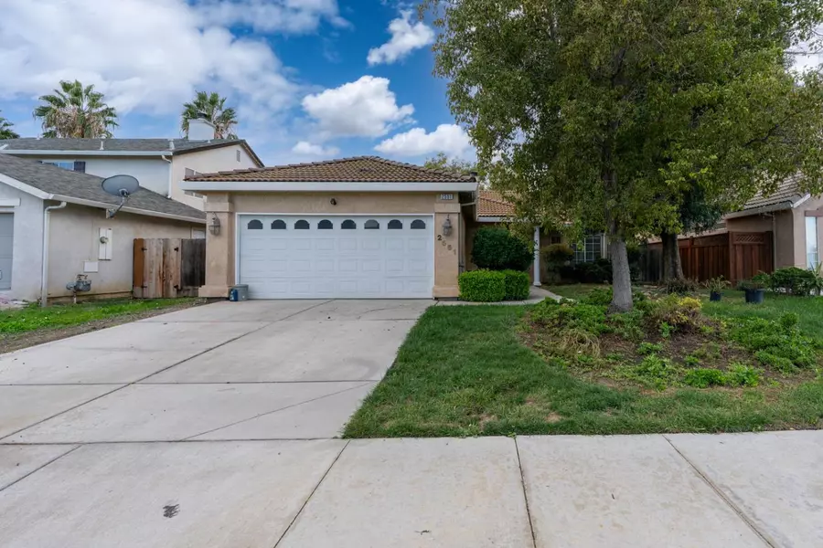2551 Canvasback DR, Los Banos, CA 93635