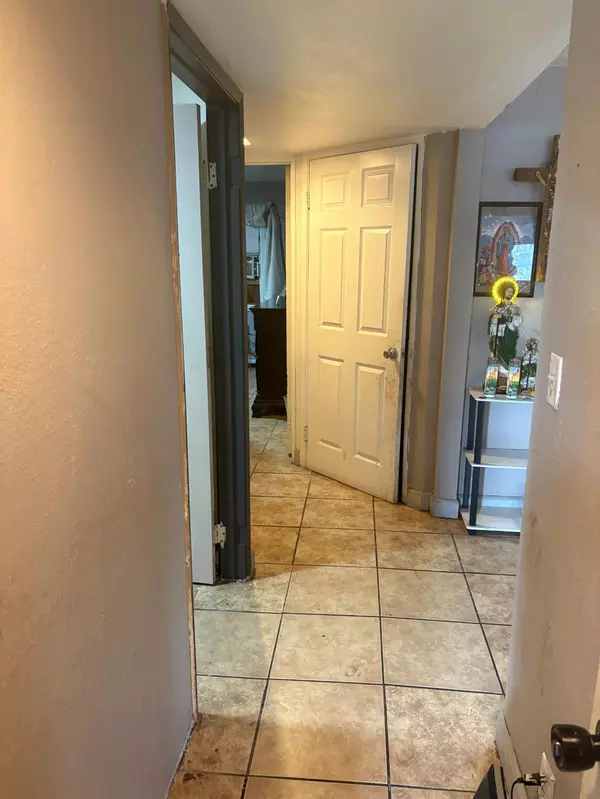 Modesto, CA 95351,225 El Paso AVE