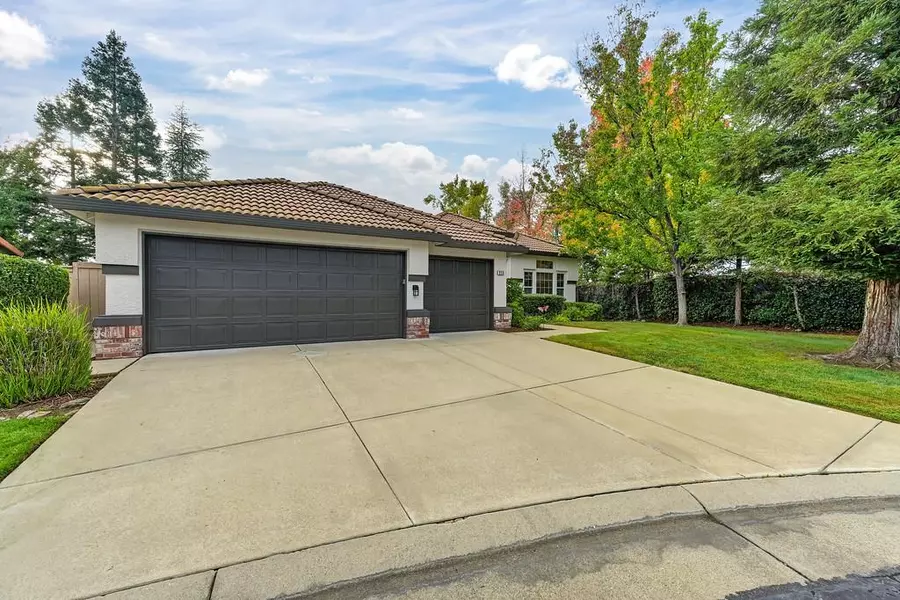 213 Alcott CT, Roseville, CA 95747