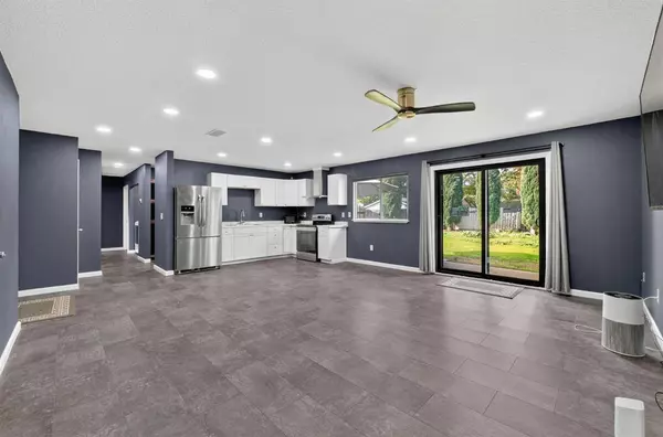 Elk Grove, CA 95624,9342 Los Torres DR