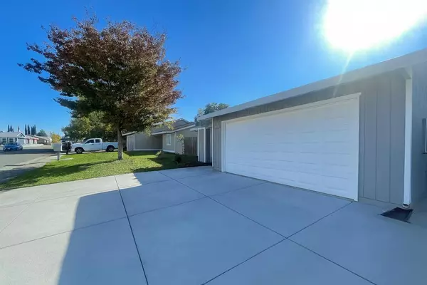 Sacramento, CA 95823,5260 Euler WAY