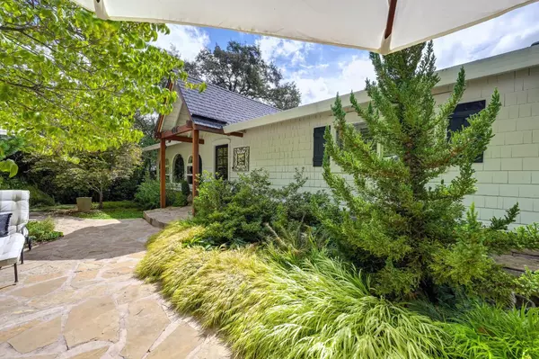 Auburn, CA 95603,486 Foresthill AVE