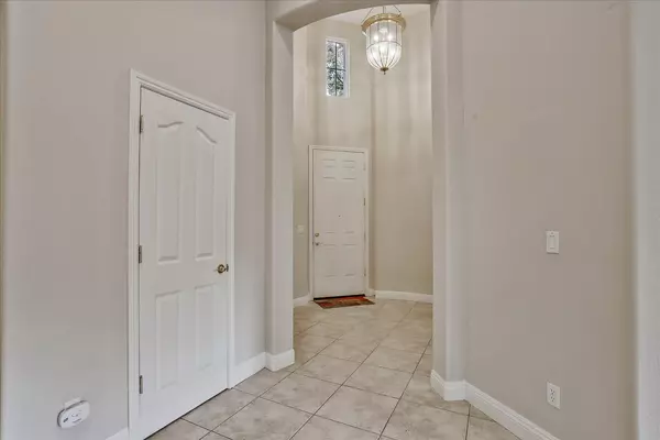 Folsom, CA 95630,1755 Langholm WAY