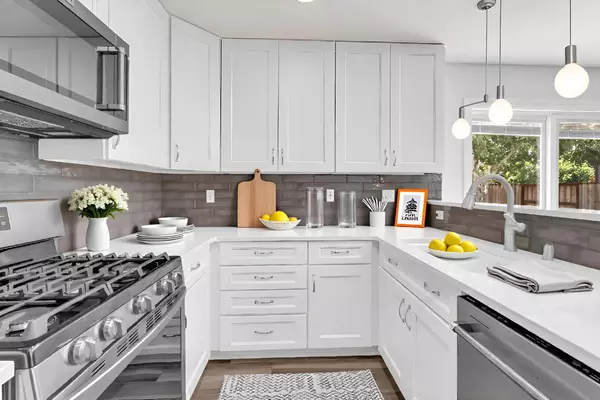 West Sacramento, CA 95691,3235 Santa Cruz