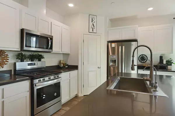 Lathrop, CA 95330,404 Central Pacific ST