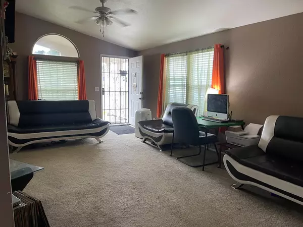 Yuba City, CA 95991,233 Wilbur AVE