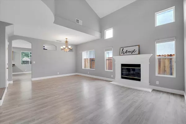 Plumas Lake, CA 95961,931 Tiburon WAY