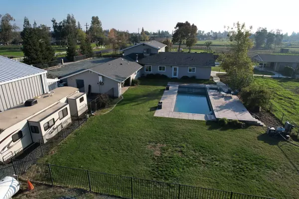 Linden, CA 95236,53 S Reid AVE