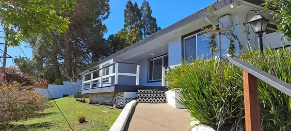 Oakland, CA 94605,8019 Sterling DR