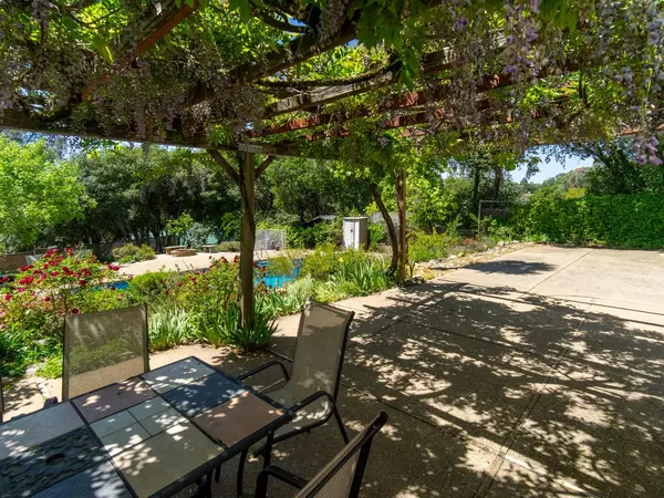 Placerville, CA 95667,206 Judy DR