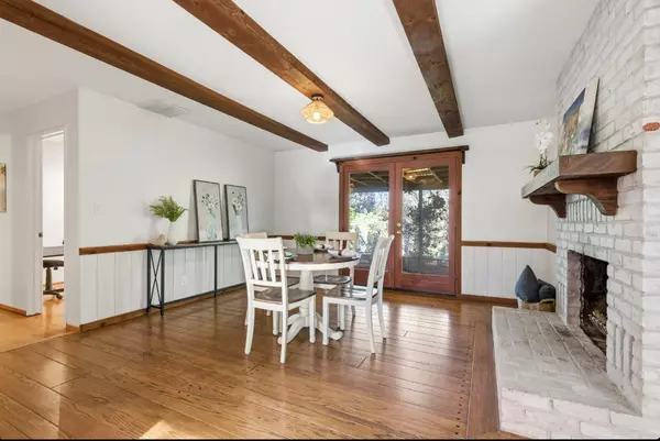 Meadow Vista, CA 95722,945 Acacia DR