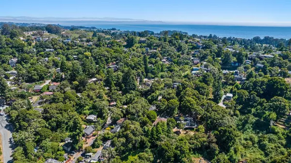 Aptos, CA 95003,610 Nestora AVE