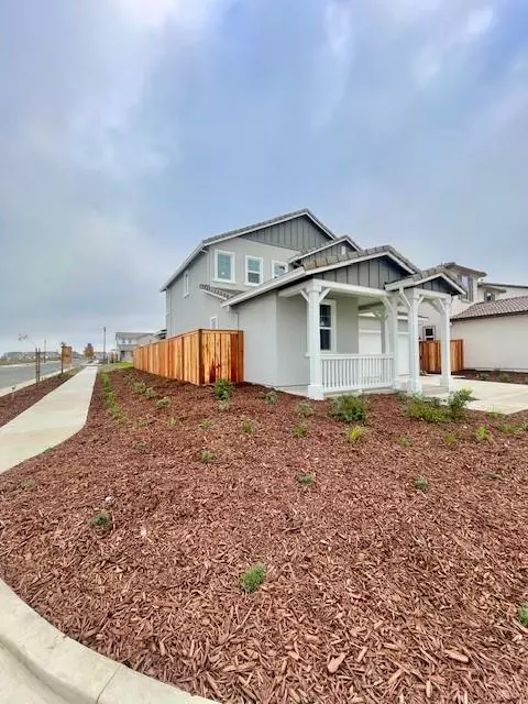 Roseville, CA 95747,5080 Lone Star WAY