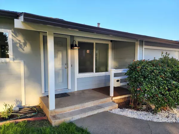 Rancho Cordova, CA 95670,2413 Cordova LN