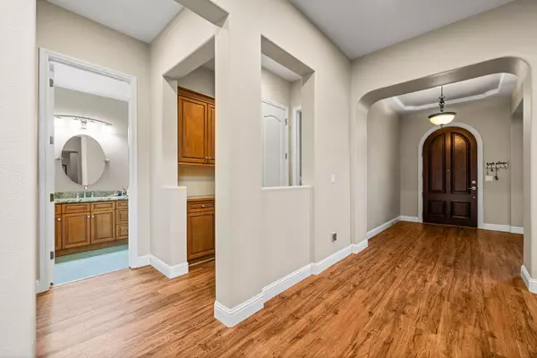 Roseville, CA 95747,9500 Pinehurst DR