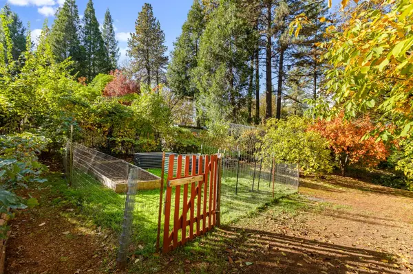 Grass Valley, CA 95945,11130 Glen Meadow DR