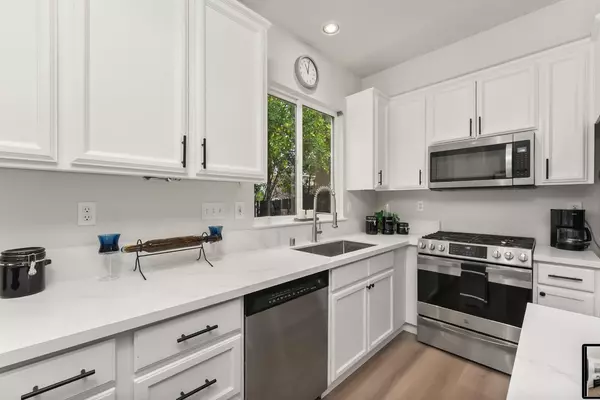 Sacramento, CA 95842,7325 Southern Pine LN