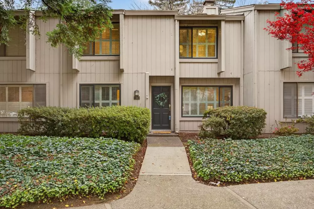 Sacramento, CA 95825,3 Colby CT